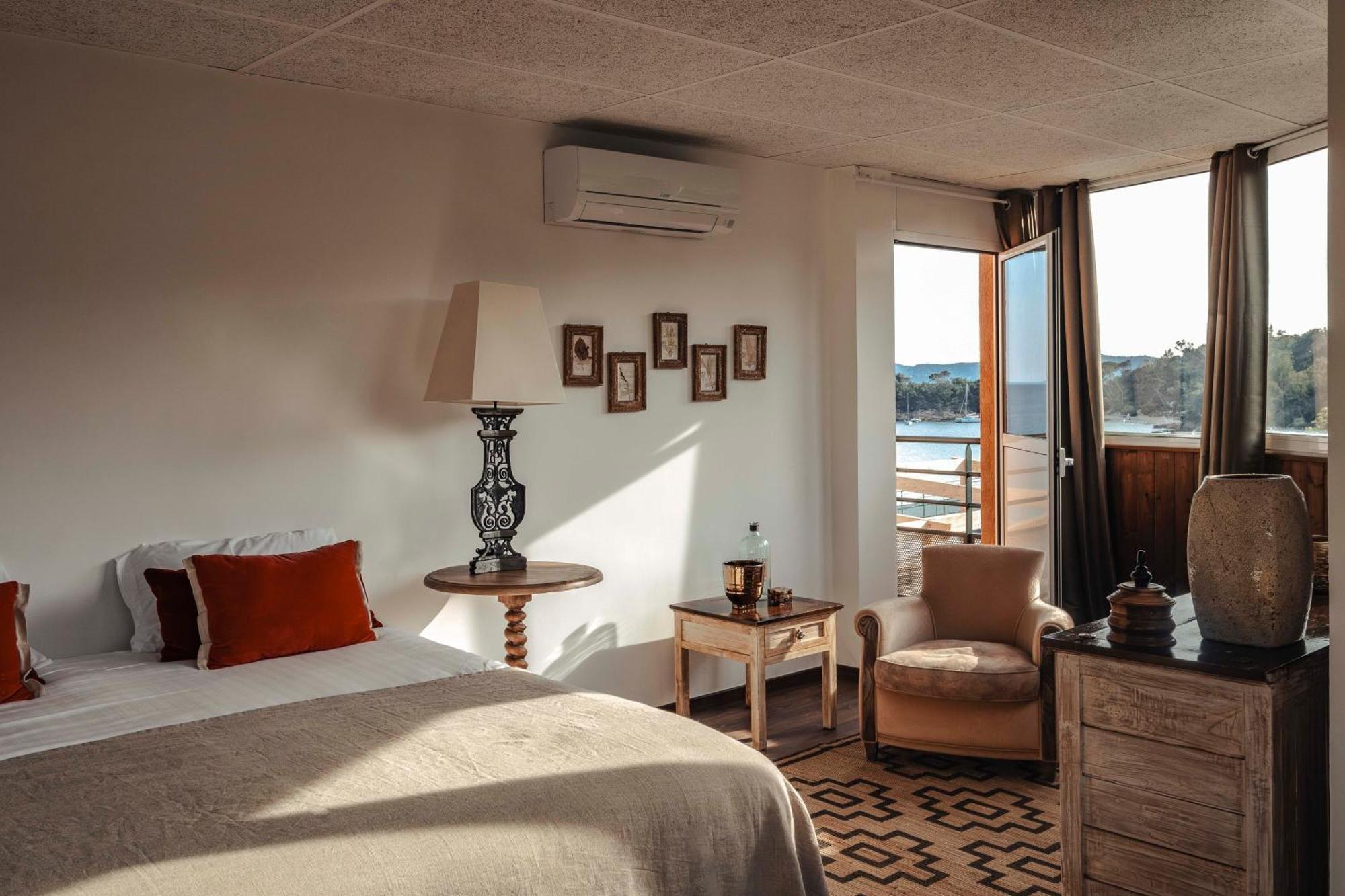 Surplage Hotel Cavaliere Льо Лаванду Екстериор снимка