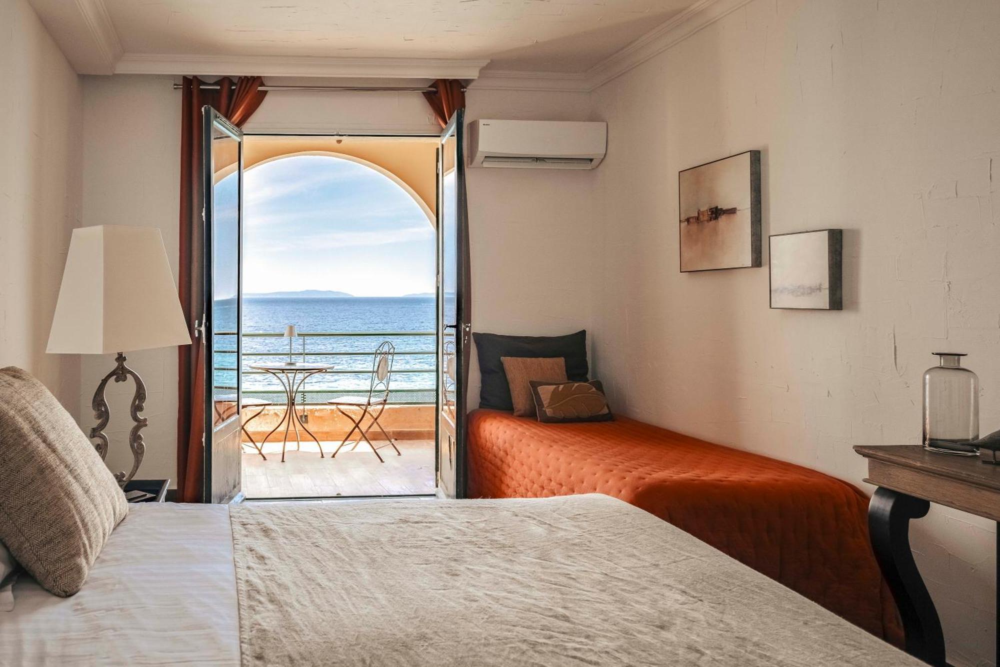 Surplage Hotel Cavaliere Льо Лаванду Екстериор снимка