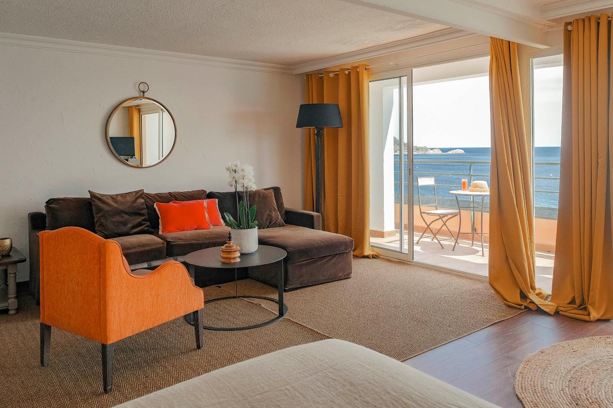 Surplage Hotel Cavaliere Льо Лаванду Екстериор снимка