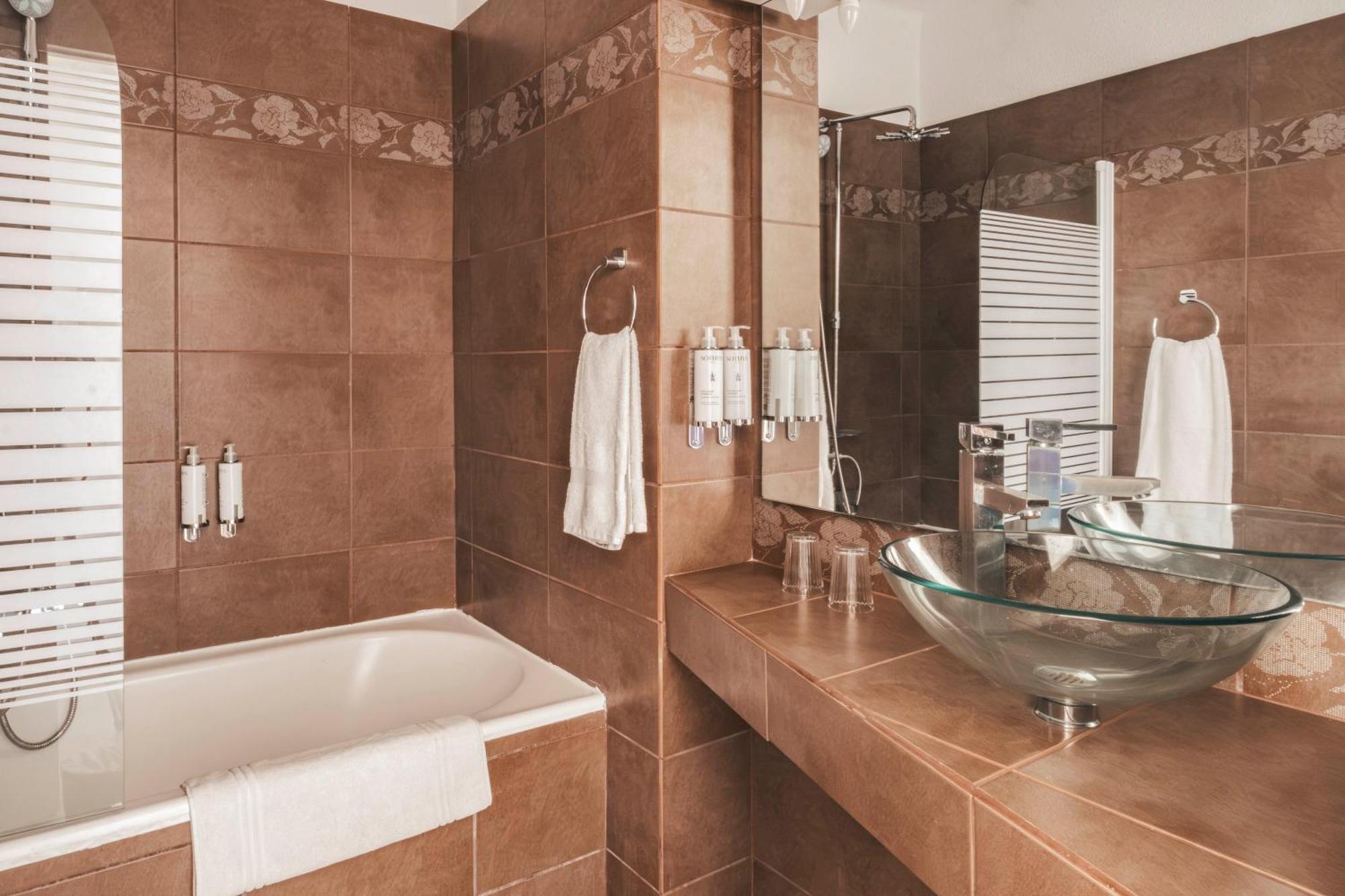 Surplage Hotel Cavaliere Льо Лаванду Екстериор снимка